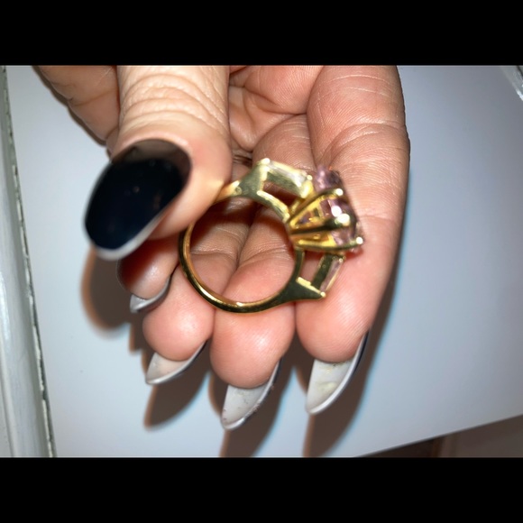 Pink Heart Gold 3 Stone Ring inspired by JLo & Ben Engagement Rock Size 7 - Picture 4 of 5